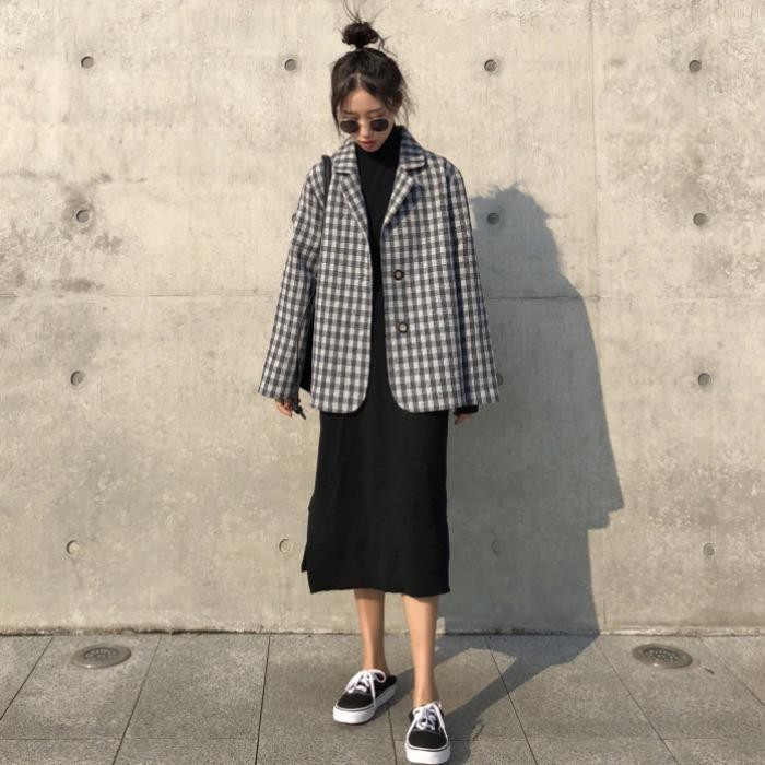 Áo Khoác Tay Dài Dáng Rộng Kẻ Sọc Kiểu Hàn Quốc Cá Tính Cho Nữ | BigBuy360 - bigbuy360.vn