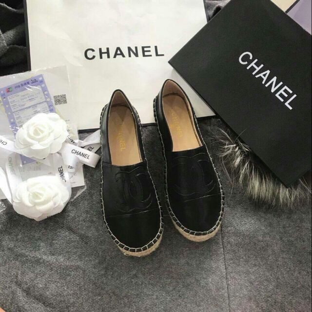 Giày slip on chất da CN đế thấp