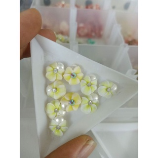 hoa đậu bột trang trí nails 5 cánh