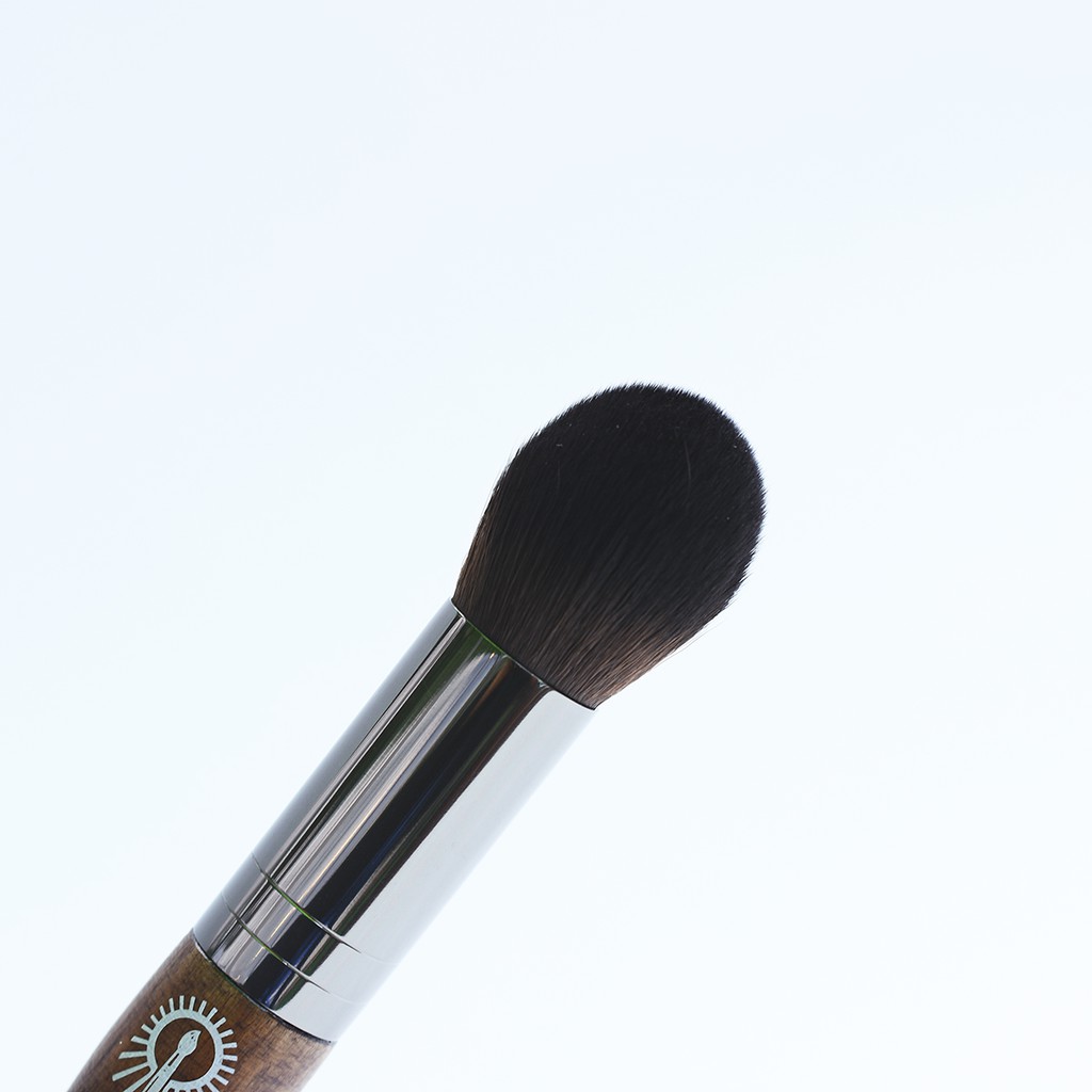 Cọ Trang Điểm Highlight MAGA Brush Cao Cấp 22