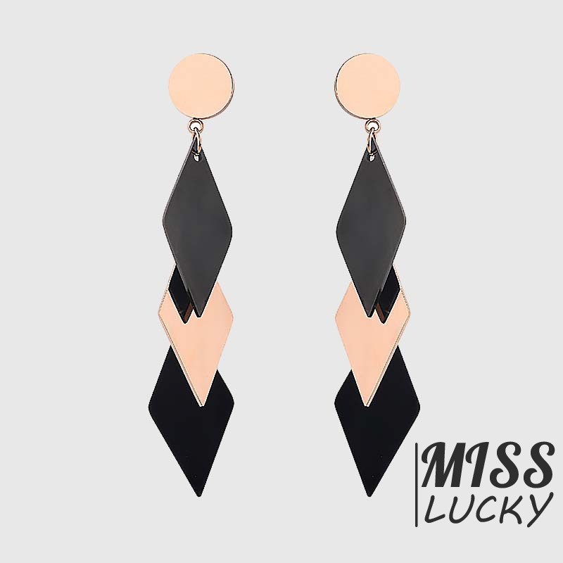 Khuyên tai nữ kiểu dáng thời trang phong cách Hàn Quốc