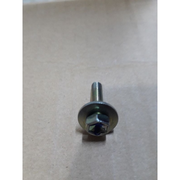 Ốc bắt lò xo nồi sau Exciter 4 số 5 số Yamaha