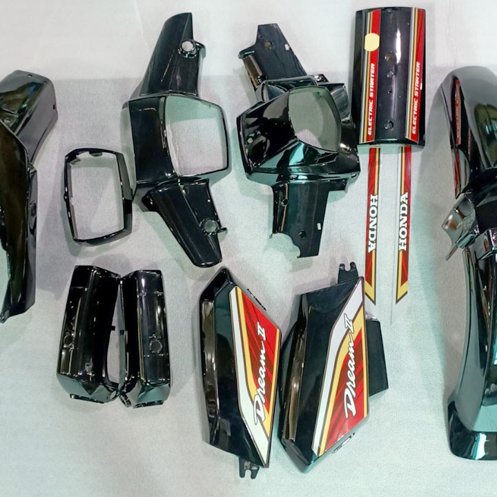 Bộ nhựa màu Đen bóng cho xe Dream II -Bộ ốc ráp dàn áo xe máy Dream - SPG-DGDr2-đen