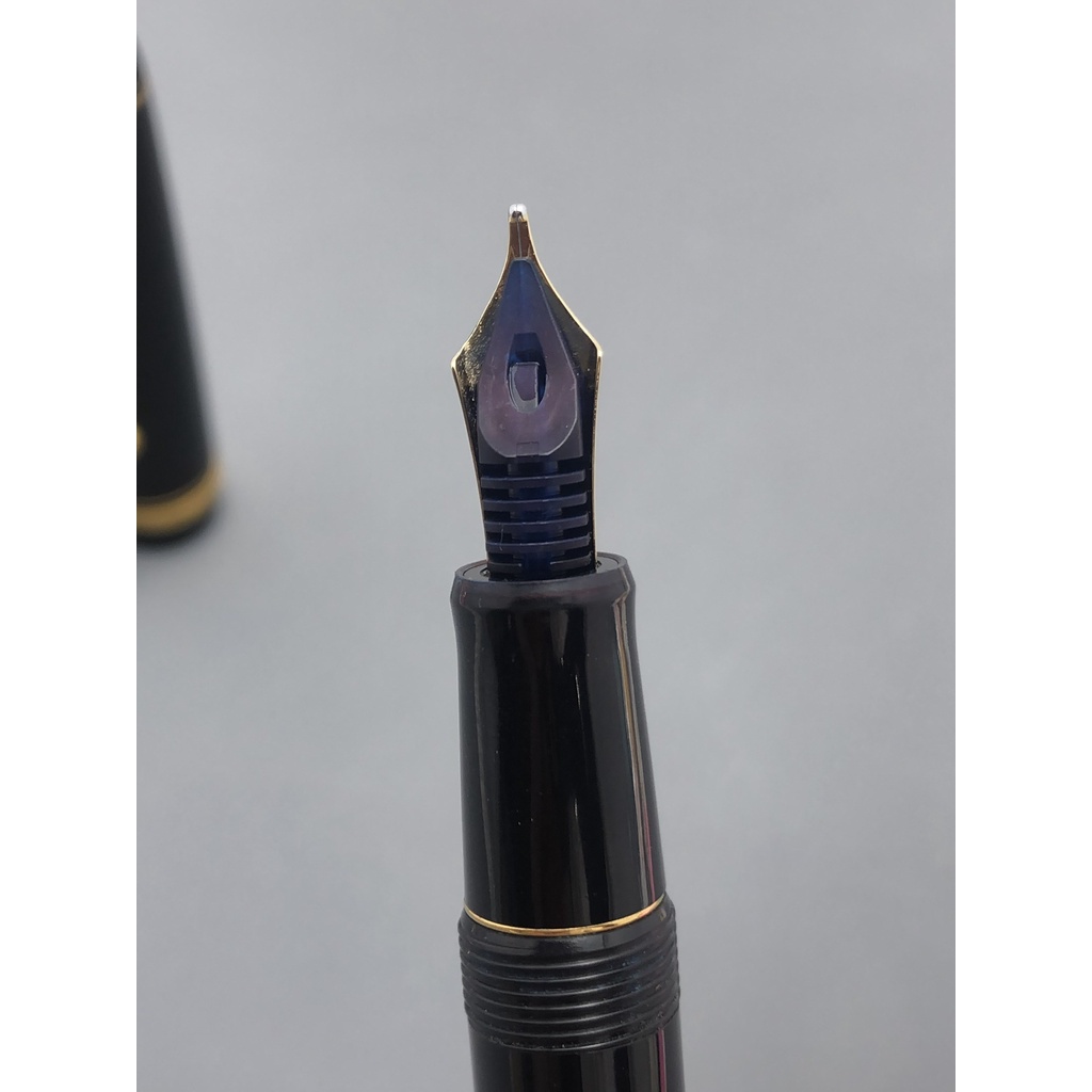 Bút mực Pilot Custom 74 B Nib Made in Japan