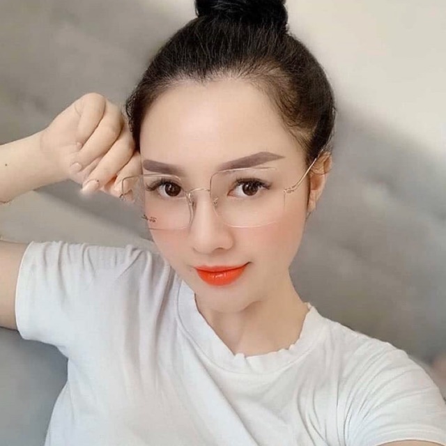 Gọng cận Rayban vuông trong veo