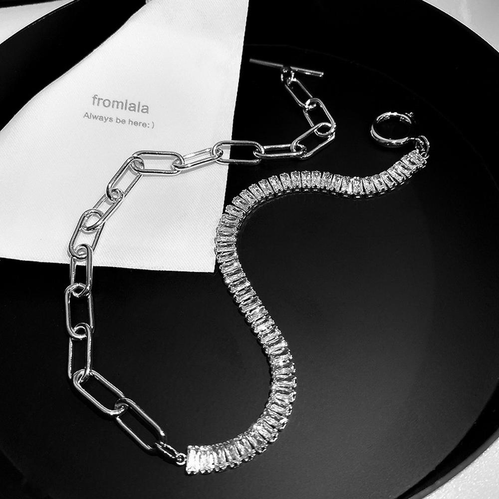 Vòng Cổ Choker Bản To Có Khóa Cài Họa Tiết Hình Học Thời Trang Cổ Điển