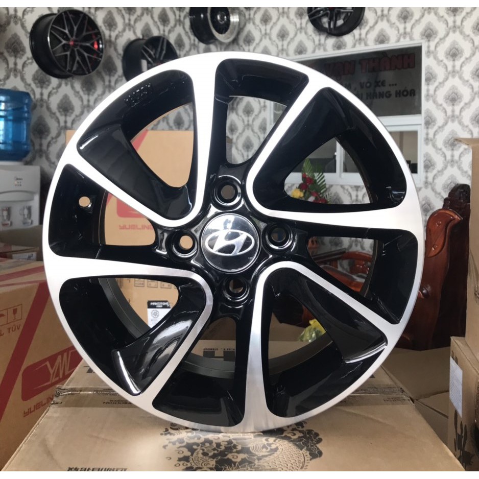 Thay mâm vành đúc 14inch mẫu theo xe Hyundai I10 giá tốt