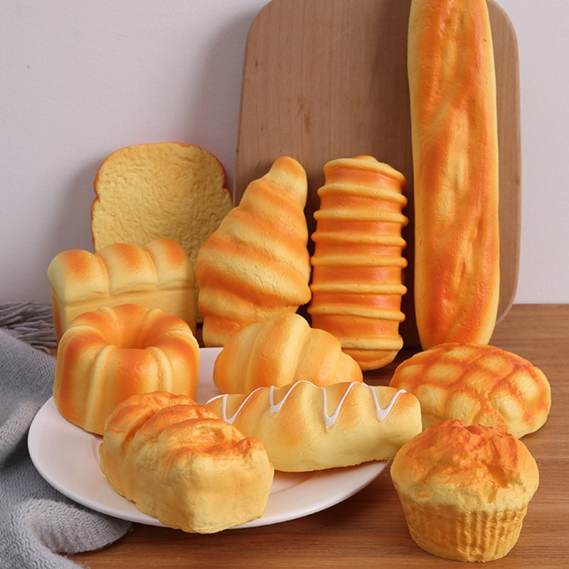 Mô hình bánh mì pháp dùng trang trí độc đáo trưng bày giống thật
