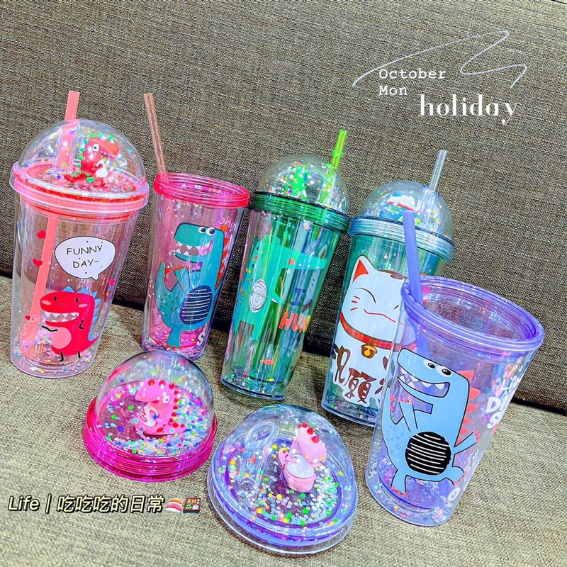 Ly nước khủng long sắc màu kim tuyến