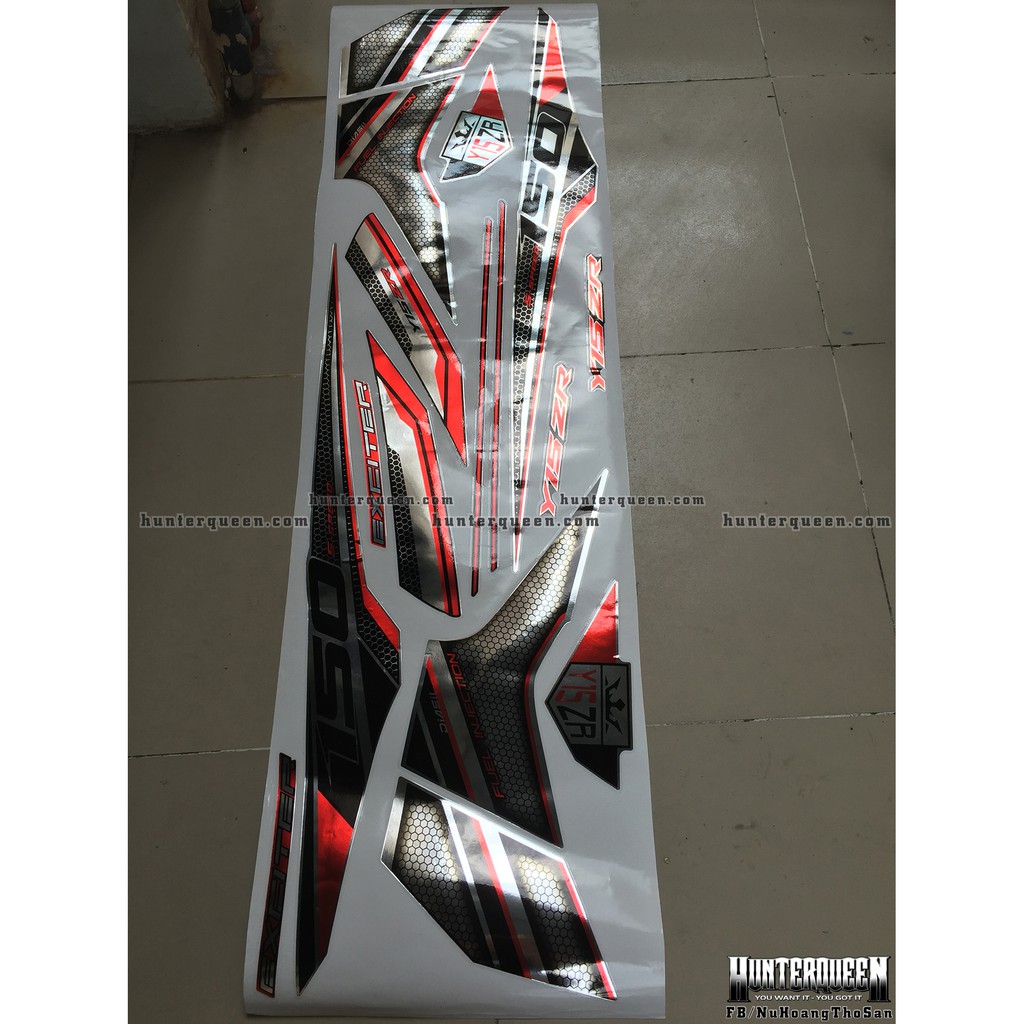 Tem xe exciter 150 chất liệu crom, dán xe đen