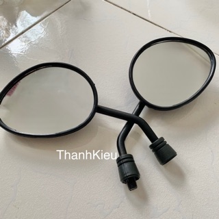 Kính tai mèo Giá 1 Cây gắn trái phải đều được