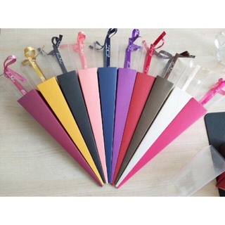 HỘP HOA MICA 40CM ĐỰNG 1 BÔNG HOA SÁP/HOA LỤA