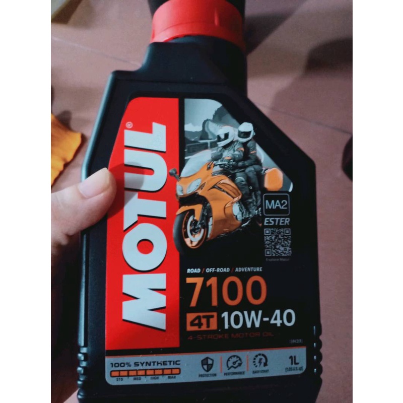 Dầu Nhớt Tổng Hợp Cho Xe Côn Tay Cao Cấp Motul 7100 10W40 Tem 3 Lớp Nhập Khẩu Pháp