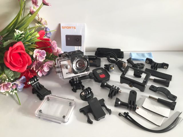 Camera hành trình 4K Ultra chống nước kèm thẻ nhớ chính hãng