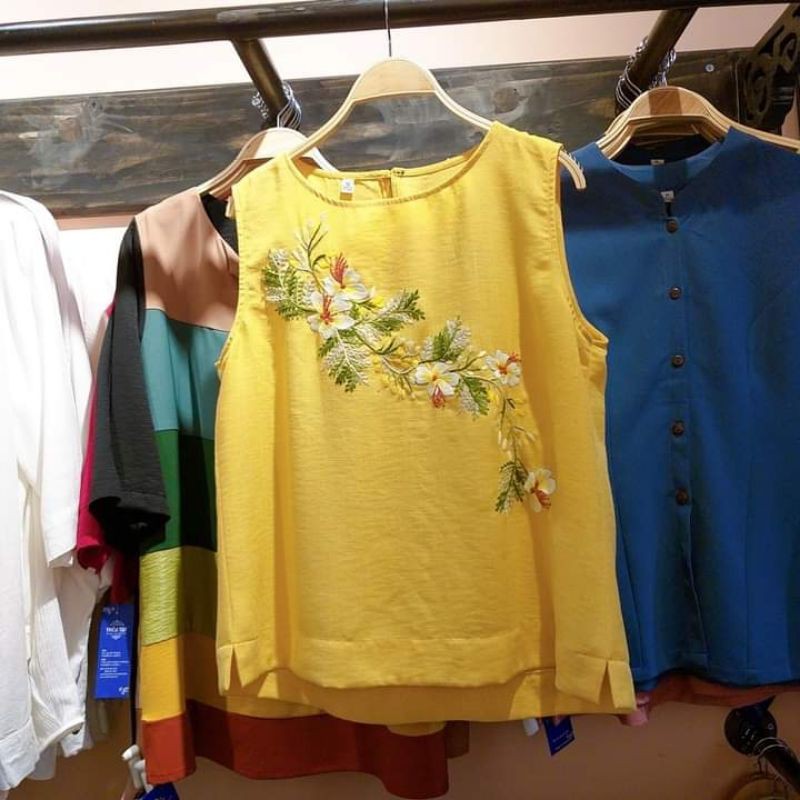 50 chỉ thêu cotton tặng kim/ bobbin/ xỏ chỉ