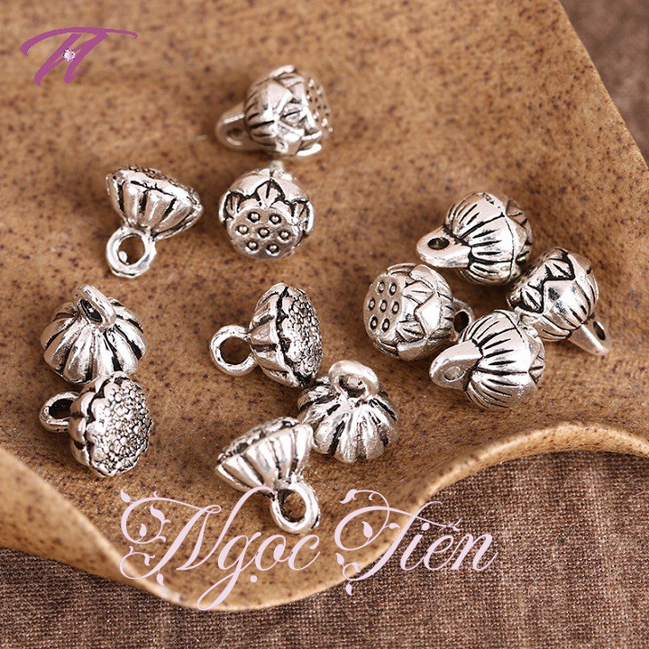 Charm búp sen bạc Tây tạng