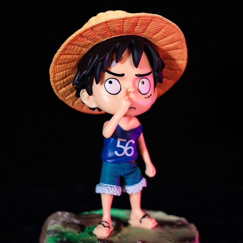 Mô hình One Piece Luffy ngoáy mũi siêu dễ thương-Mô hình figure Vua hải tặc