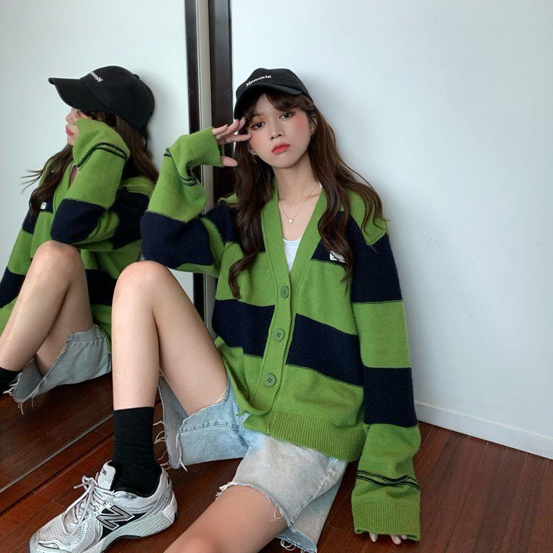 Áo cardigan dệt kim IELGY tay dài phối sọc caro kết hợp nhiều màu kiểu Pháp retro cho nữ