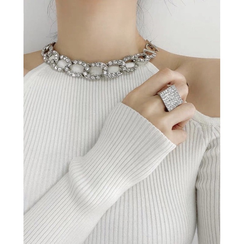 Áo body vòng cổ đá xẻ vai