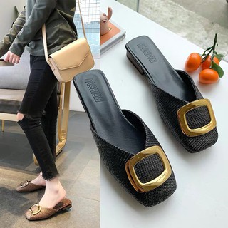 Sục mũi vuông khóa vuông