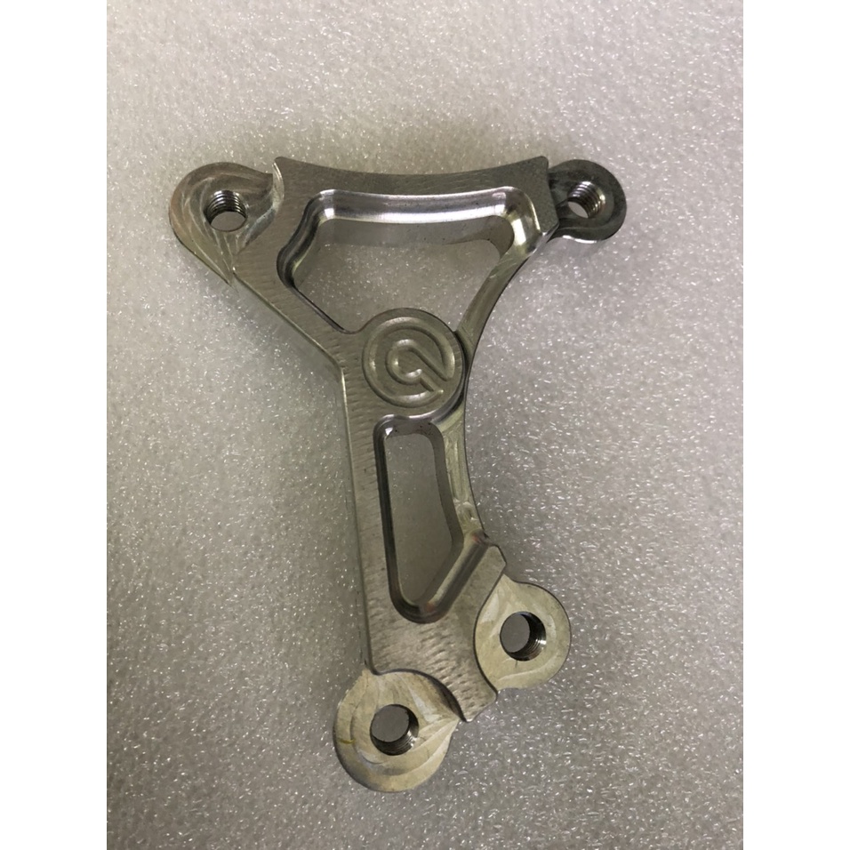 Pát nhôm cnc heo kiểu Brembo Nissin cho dòng xe wave 100 110 lên đĩa 290mm hay 300mm gắn zin theo xe không chế cháo