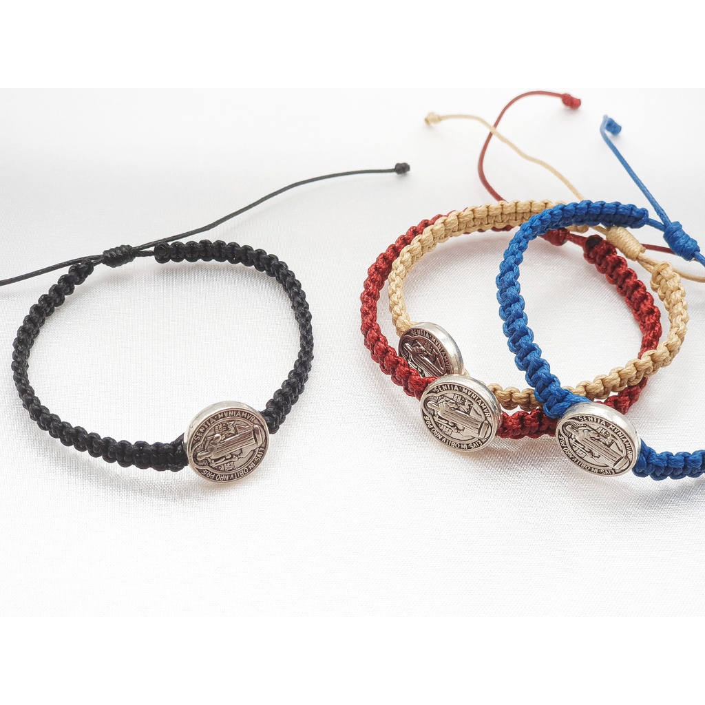 Vòng tay thắt dây nam nữ nhiều màu đính mề đay St.Benedict handmade, phụ kiện Công Giáo, Catholic Blessing Bracelet
