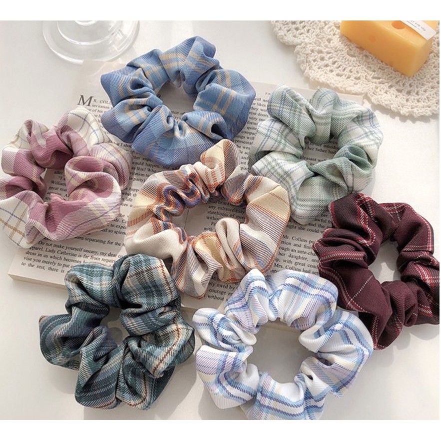 Cột Tóc Vải Scrunchies Họa Tiết Caro Vintage Hàn Quốc, Dây Buộc Tóc Scrunchies Tại Hà Nội