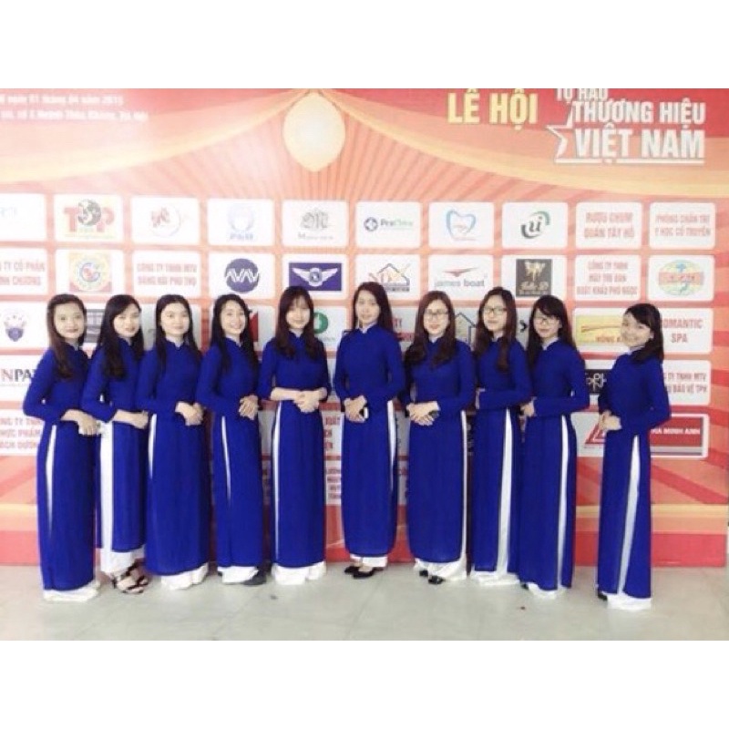 bộ áo dài may sẵn truyền thống màu xanh Bích kèm quần màu trắng