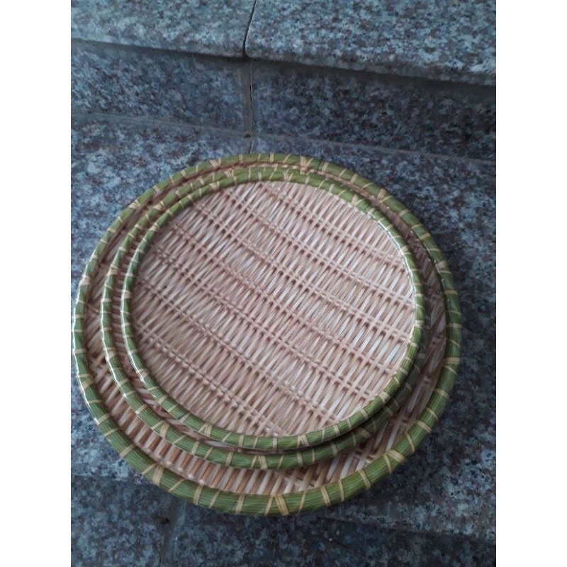 Đĩa nhựa giả mây loại 25cm và 30cm