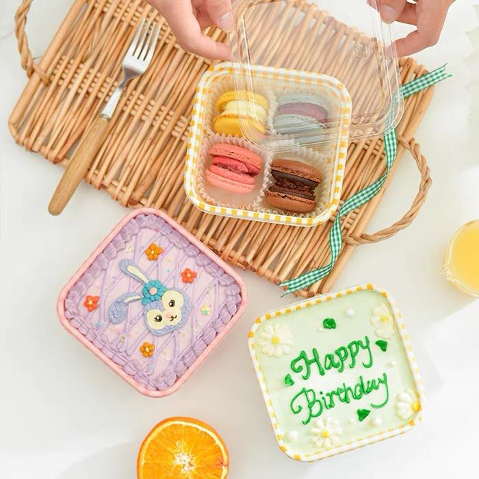 HỘP ĐỰNG BÁNH KẸO HOẠ TIẾT CARO