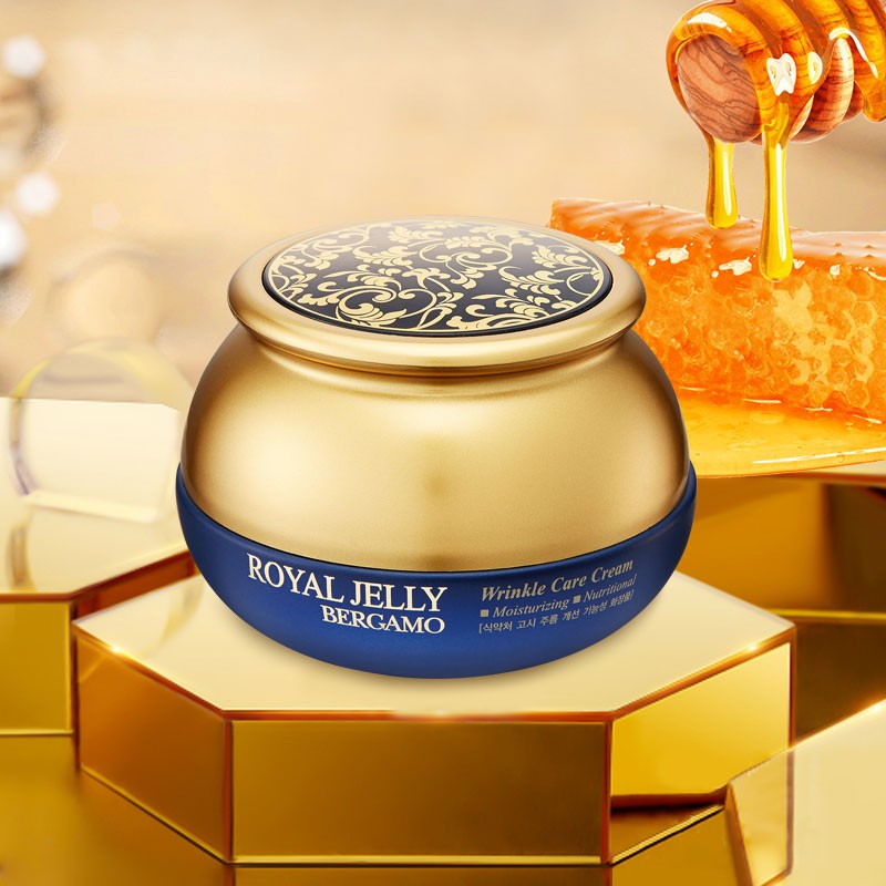 Kem cải thiện nếp nhăn sữa ong chúa Bergamo Royal Jelly Wrinkle Care Cream 50g