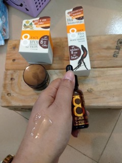 Serum cao cấp 8 Face Hya and Black Gingseng