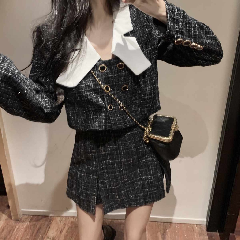 Bộ áo khoác + chân váy phong cách Hàn Quốc thời trang mùa xuân 2021