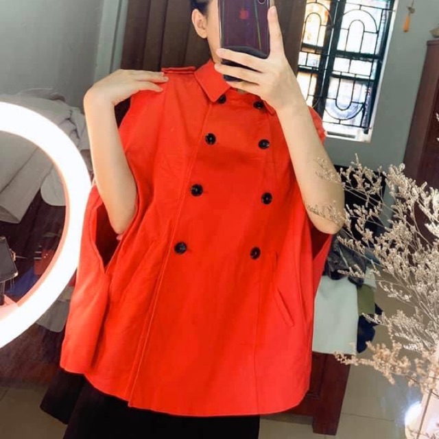 Áo khoác đỏ cánh Rơi