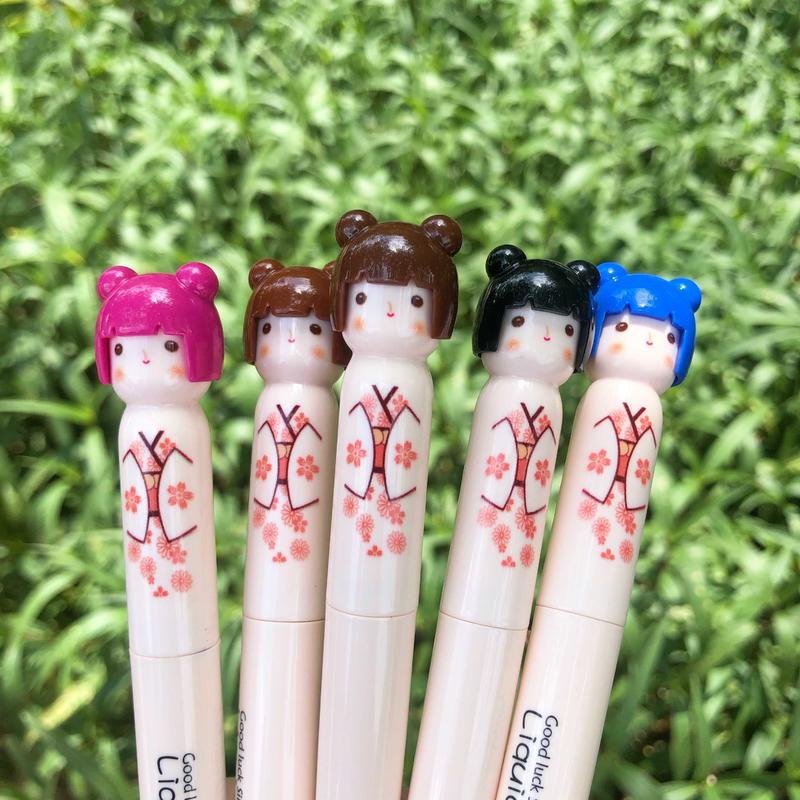 Bút Kẻ Mắt Dạng Lỏng Màu Đen/Nâu Chống Nước Lâu Trôi Mịn Màng Không Lem