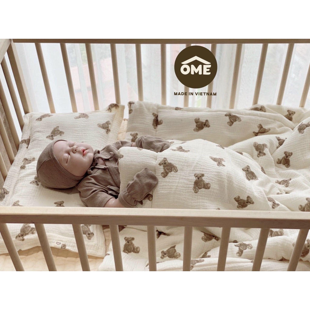 Set chăn gối bông vải xô muslin đi lớp OME cao cấp cho bé