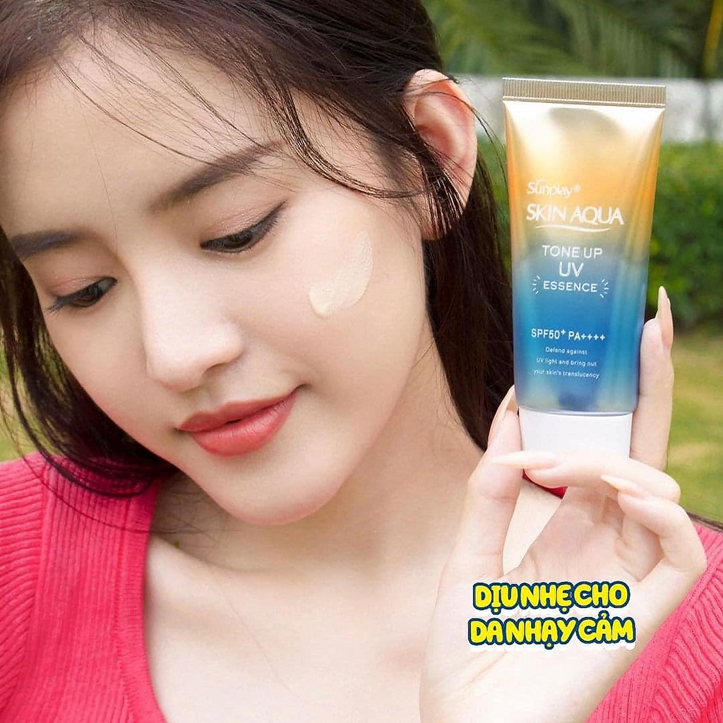 Kem Chống Nắng Sunplay Nâng Tone Nhẹ Nhàng, Dưỡng Da Trắng Mịn - Sunplay Skin Aqua Tone Up UV SPF50+ PA++++ 50g