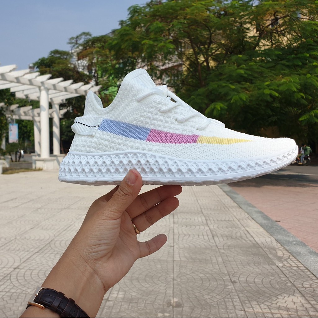 [Mã FAGREEN245 giảm 10% tối đa 30k đơn từ 99k] Giày nữ ĐỔI MÀU theo ánh sáng siêu độc đáo, cực hot