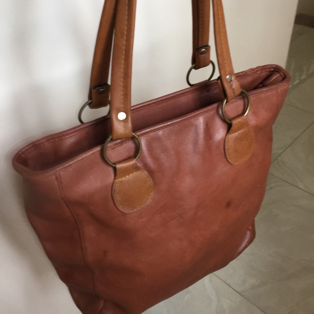 Túi hàng si hiệu nine west fom to đùng