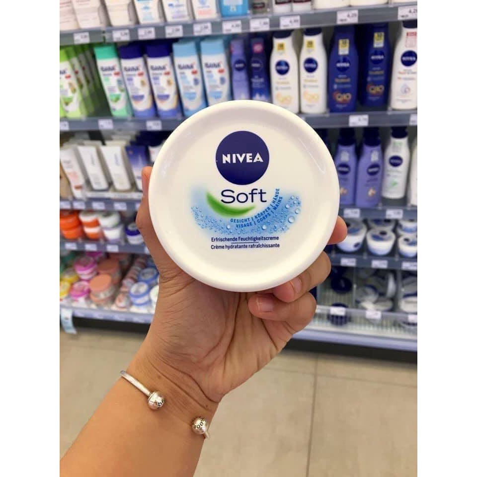 Kem dưỡng ẩm Nivea Soft Đức  giảm khô da viêm da tạo độ ẩm chống nẻ da mịn màng 200ml &amp; 375ml