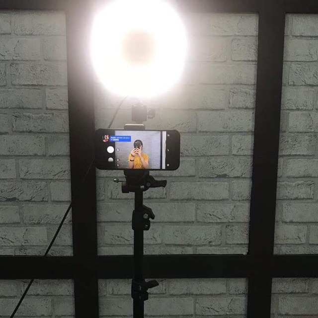 Đèn led hỗ trợ livestream và make up Beauty Light (16cm)