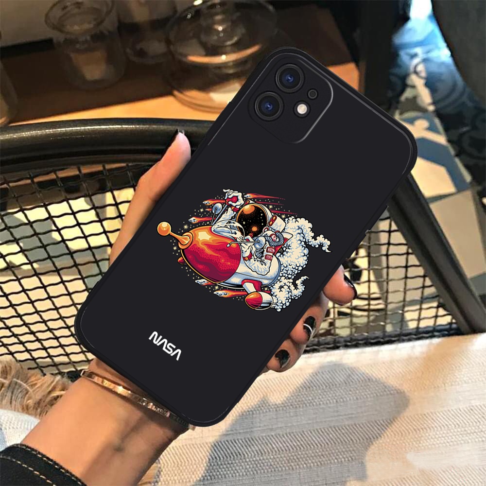 Vỏ ốp iPhone Silicon viền vuông PHG 113-114 cho iPhone 6pl/6s/6spl/7/7pl/8/8pl/x/xs/11/12/13/14/pro/max - Chinchincase