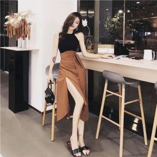 Combo set áo yếm đen kèm chân vát nâu xẻ siêu xinh
