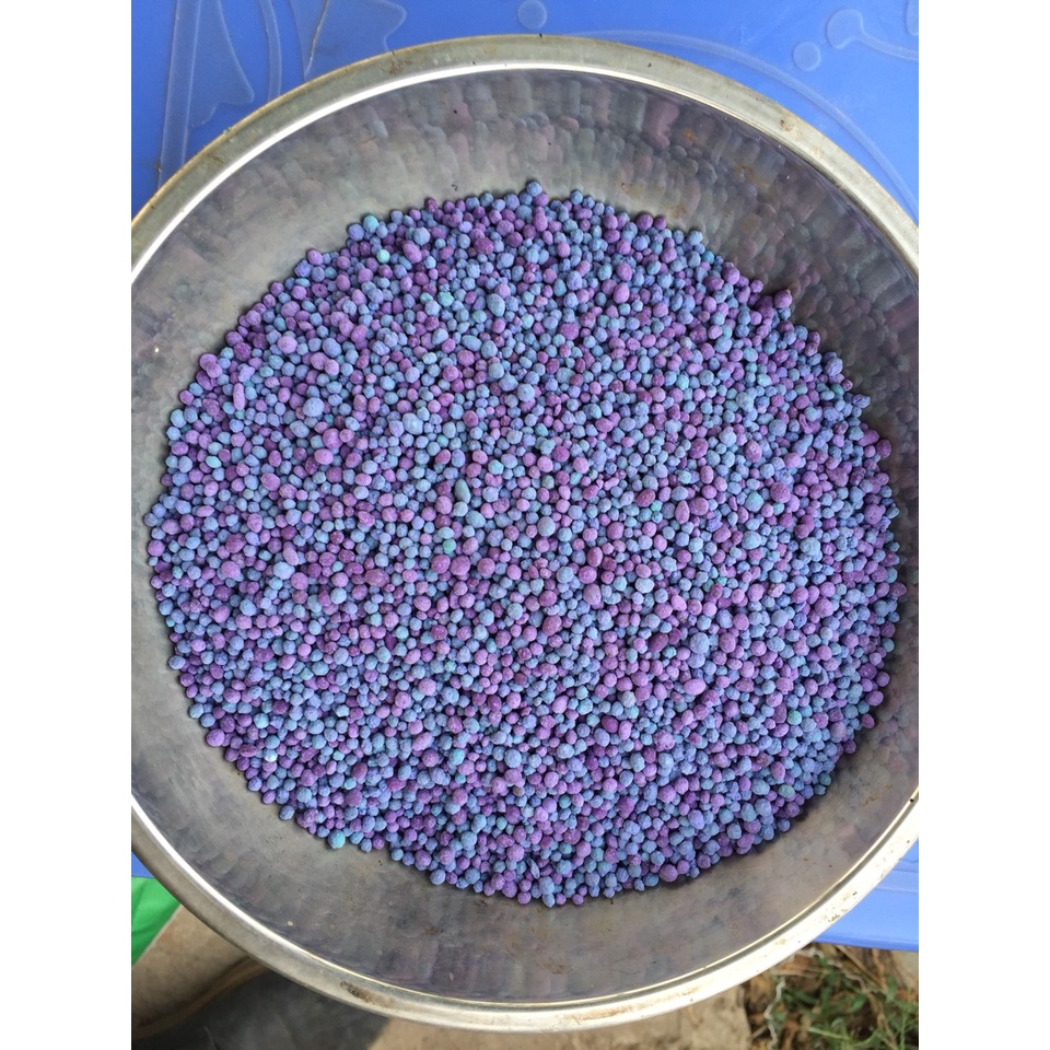 500 GR phân bón 2 màu đầu trâu chuyên dùng cho rau màu,cây cảnh và các loại hoa