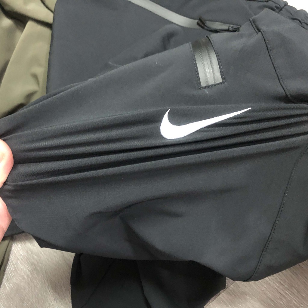 [Mã SKAMAP6 giảm 8% TỐI ĐA 50K đơn250K] Quần chất gió dày co giãn 4 chiều chống nhăn/chống nước | BigBuy360 - bigbuy360.vn