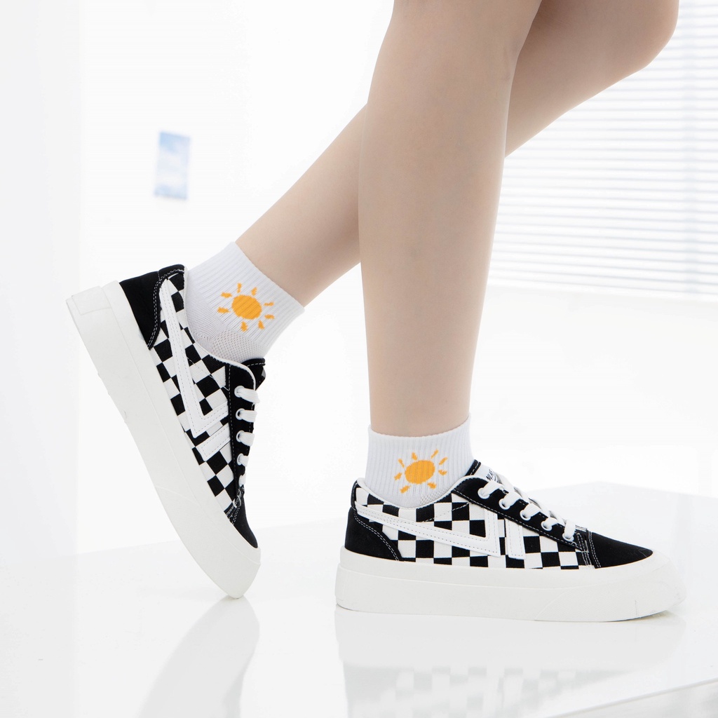 Giày MWC 0639 - Giày Thể Thao Nữ, Sneaker Da Đế Bánh Mì Họa Tiết Sọc Caro Thời Trang