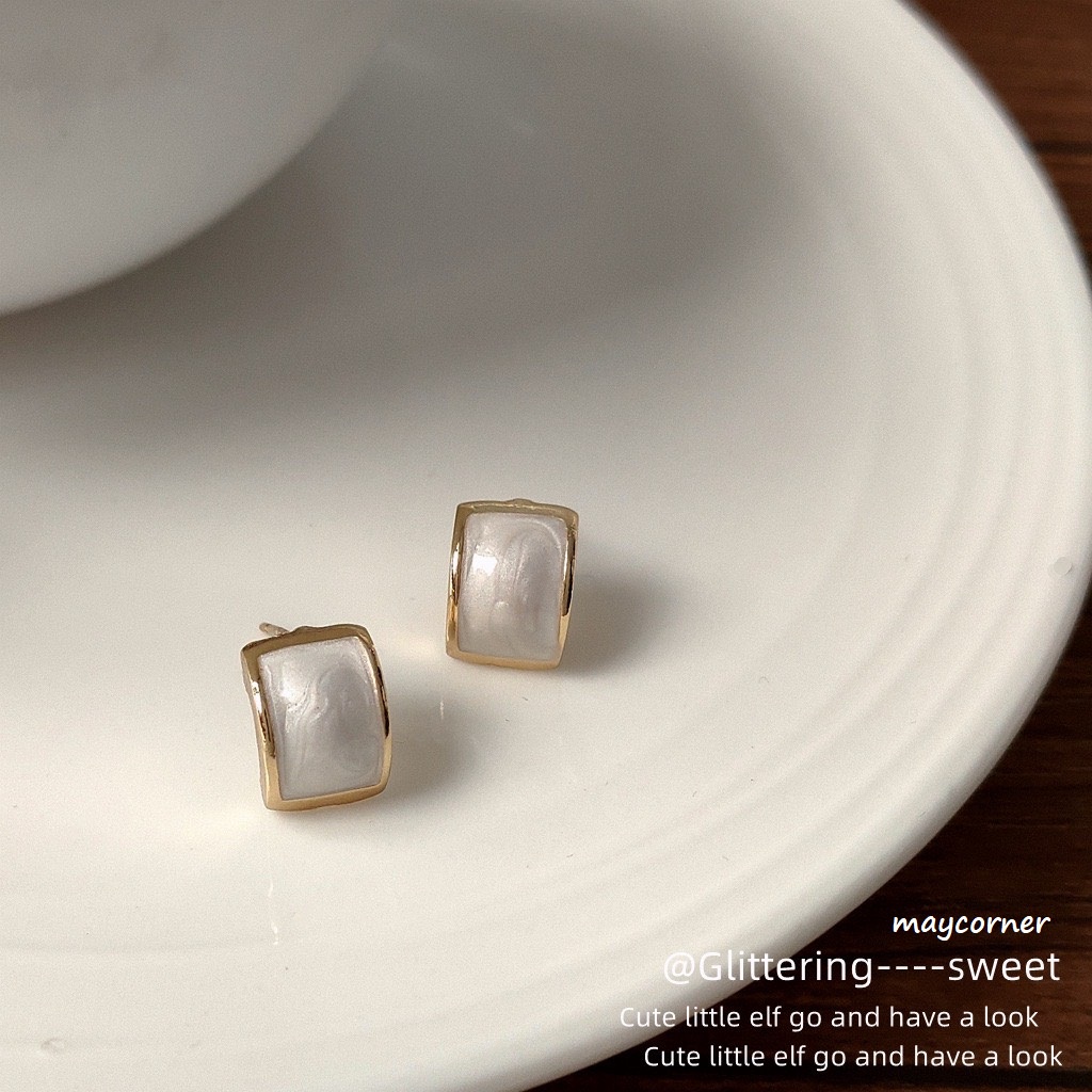 Bông tai đá trắng móc nhỏ mạ bạc 925 cao cấp 1504