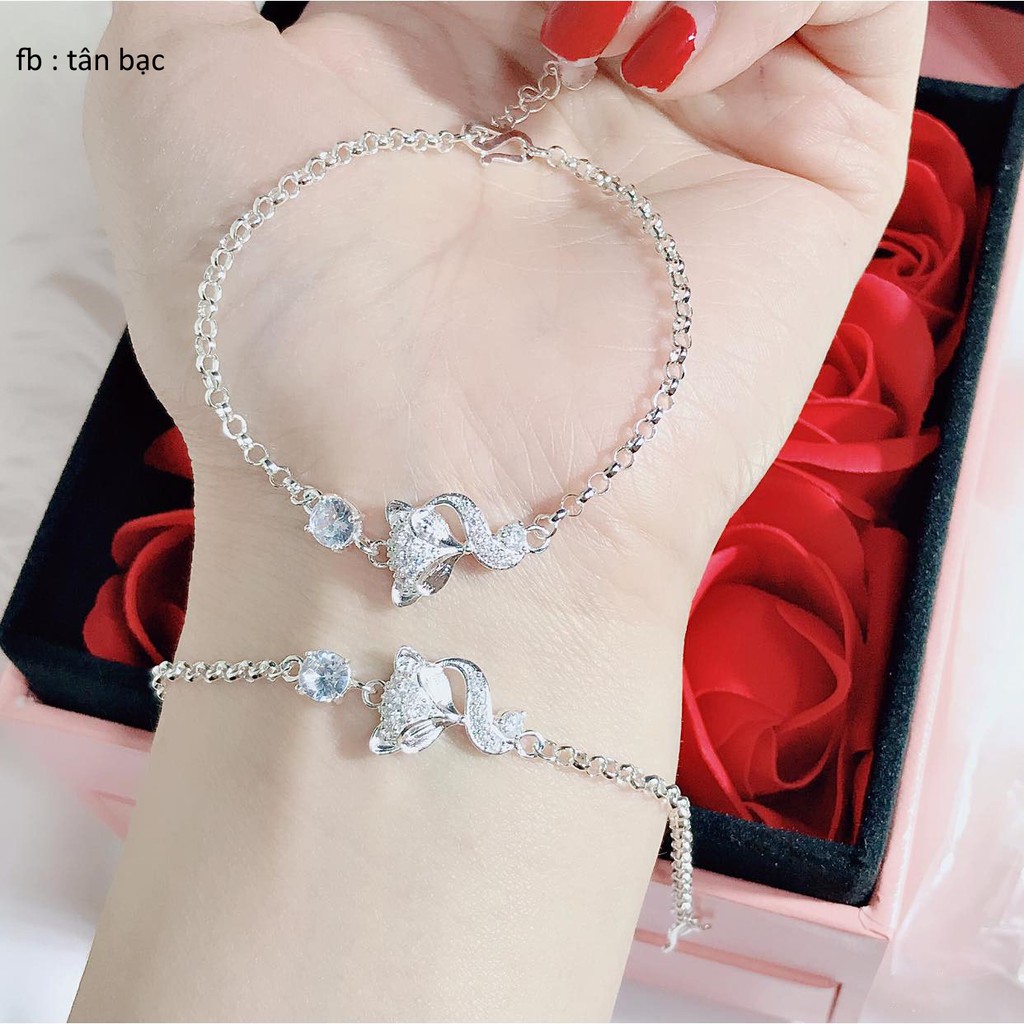 Lắc tay BẠC , mẫu hồ ly , biểu tượng của tài lộc , tình duyên luôn đong đầy , chất liệu bạc chuẩn dễ dùng , dễ bán lại