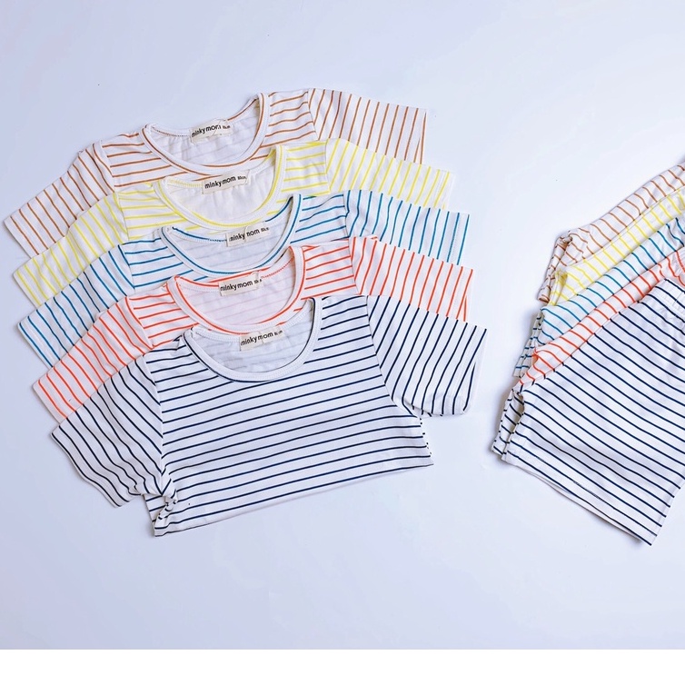 Bộ Thun Lạnh Kẻ Sọc Ngang Tay Ngắn Quần Đùi