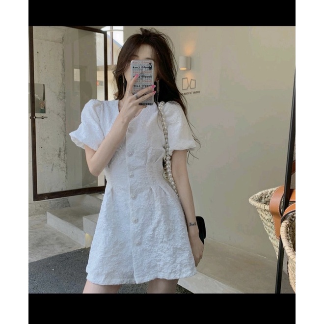 Váy tafta hở lưng phối nút VJ002